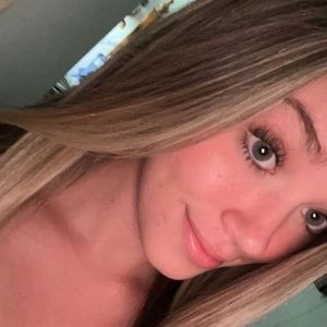 Meet your Posher, Kiley